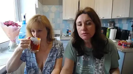 DonnaMagdalena — Stripchat recorded stream screenshot (29 Apr 2025)