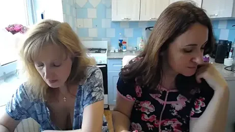 DonnaMagdalena — Stripchat recorded stream screenshot (29 Apr 2025)