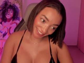 asheraa — Camsoda recorded stream image, 02.05.2025 01:40