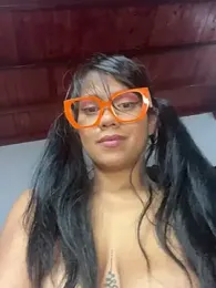 shaylin_brooke1 — Stripchat recorded stream image, 02.05.2025 20:30
