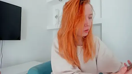Lucy_Ember — Stripchat recorded stream image, 03.05.2025 08:10