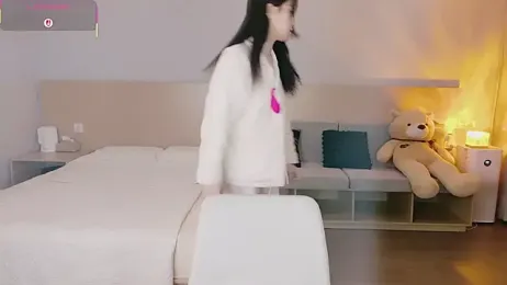 Lucky-baby — Stripchat recorded stream image, 03.05.2025 13:00