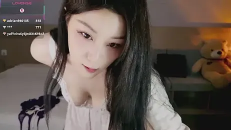 Lucky-baby — Stripchat recorded stream image, 03.05.2025 13:00