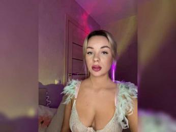 Mila-m — Bongacams recorded stream screenshot (07 Feb 2025)