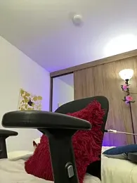 andra_rose — Stripchat recorded stream image, 04.05.2025 23:10
