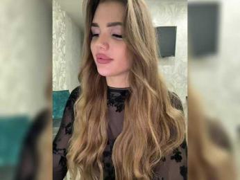 SweetyMia — Bongacams recorded stream screenshot (07 Feb 2025)