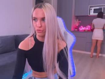 blush_mikki — Chaturbate recorded stream image, 05.05.2025 08:30