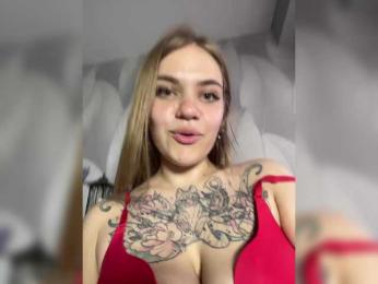 -Tiki-Riki- — Bongacams recorded stream image, 05.05.2025 14:40