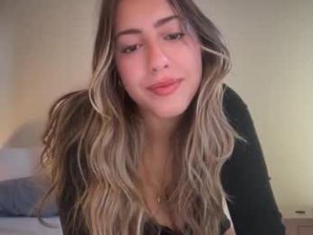 sieena — Chaturbate recorded stream screenshot (05 May 2025)