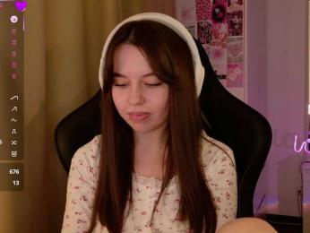 Businka13 — Bongacams recorded stream image, 07.02.2025 16:10