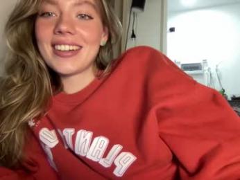 angel_from_sky — Chaturbate recorded stream screenshot (06 May 2025)