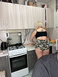 MrMrsRight — Stripchat recorded stream image, 07.02.2025 19:00