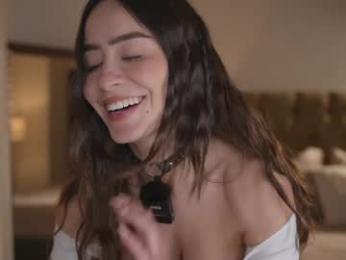 emyii — Chaturbate recorded stream image, 07.05.2025 20:50