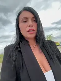 KimKelly13 — Stripchat recorded stream image, 08.05.2025 13:10