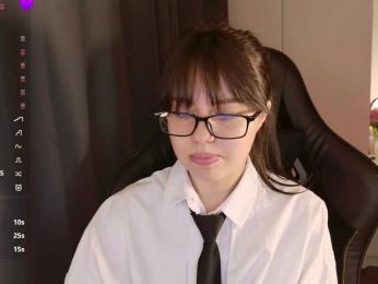 Businka13 — Bongacams recorded stream image, 08.05.2025 17:30