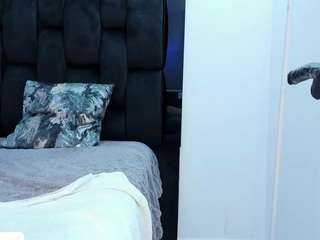 angie-roses — Camsoda recorded stream image, 08.05.2025 23:30
