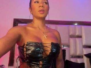 nelared — Camsoda recorded stream image, 09.05.2025 04:30