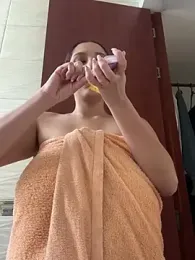 Dahian_XXX — Stripchat recorded stream screenshot (09 May 2025)