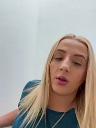 Strongqueen — Stripchat recorded stream image, 09.05.2025 17:00