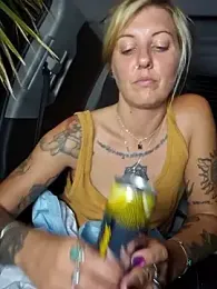 SheIsSomething — Stripchat recorded stream image, 09.05.2025 22:40