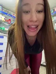 roouse — Stripchat recorded stream screenshot (10 May 2025)