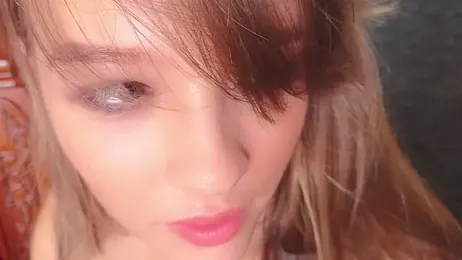 DemiDee — Stripchat recorded stream image, 11.05.2025 04:50