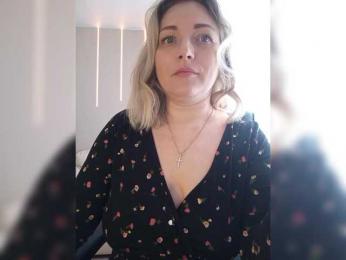 Tanysha-1 — Bongacams recorded stream image, 12.05.2025 04:20