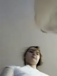 Snowbunnycake_131 — Stripchat recorded stream image, 13.05.2025 01:50