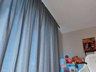 vi-jasen — Camsoda recorded stream image, 13.05.2025 04:30