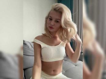 -Molly- — Bongacams recorded stream screenshot (26 Jan 2025)