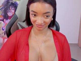 asheraa — Camsoda recorded stream image, 13.05.2025 22:00