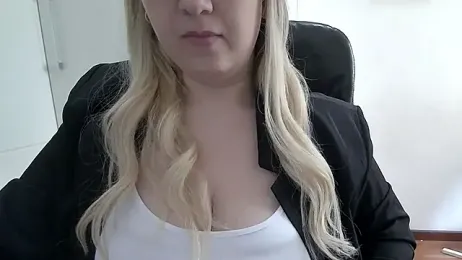amooraaamoon — Stripchat recorded stream image, 14.05.2025 12:00