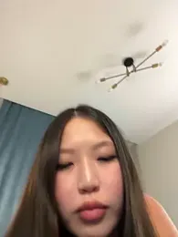 Aiko_Yumi — Stripchat recorded stream image, 15.05.2025 17:20