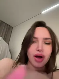 stefannichka — Stripchat recorded stream screenshot (15 May 2025)
