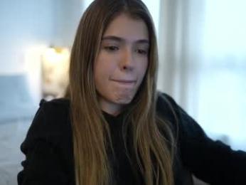 rebeccastonee — Chaturbate recorded stream image, 15.05.2025 21:20