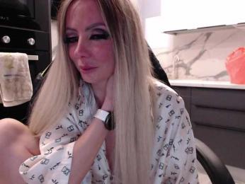 blondalina — Bongacams recorded stream image, 16.05.2025 21:40