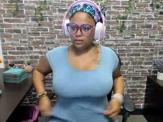 nastyylondon — Camsoda recorded stream screenshot (17 May 2025)