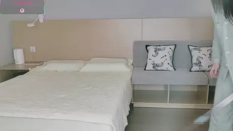 Lucky-baby — Stripchat recorded stream image, 17.05.2025 13:30