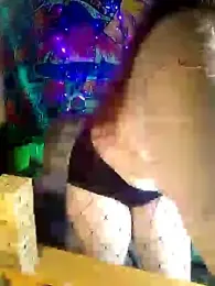 Snowbunnycake_131 — Stripchat recorded stream image, 18.05.2025 00:40