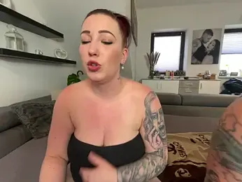 BonnyundClyde19 — Stripchat recorded stream image, 18.05.2025 12:40