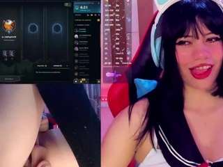 lilapop4 — Camsoda recorded stream image, 18.05.2025 13:10