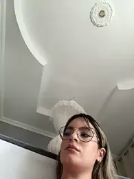 emiss_ — Stripchat recorded stream image, 08.02.2025 15:30